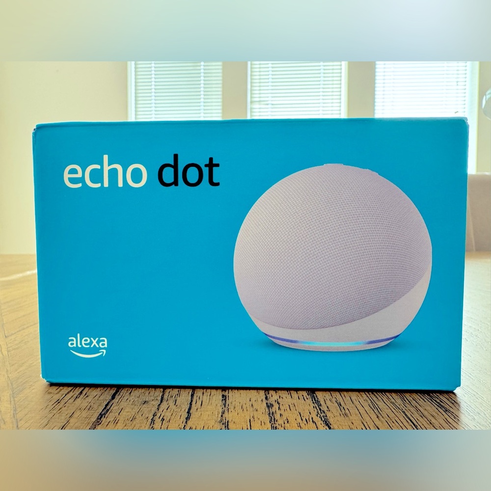 Amazon Echo Dot Gen 5 - White